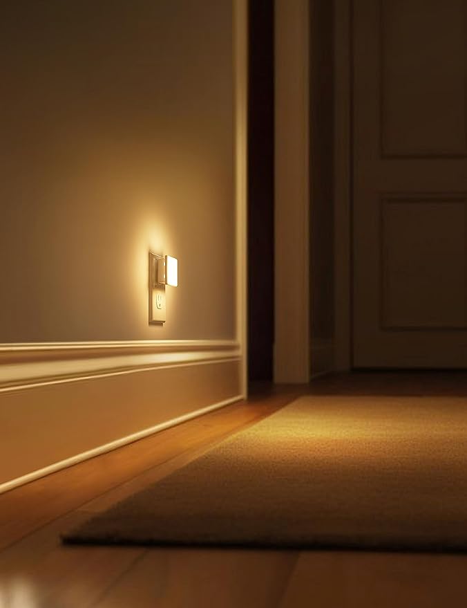 L LOHAS LED Night Lights Plug into Wall, [6-Pack] Plug in Night Light, Dusk-to-Dawn Sensor, 3000K Soft White 0.3W Bright Nightlight Auto-On/Off for Adults Kids Room Bedroom Bathroom Hallway Kitchen