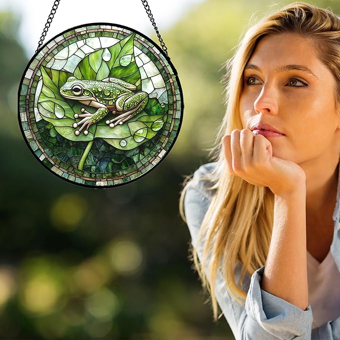CRISGIF Stained Glass Window Hanging - Cute Frog Suncatcher for Doors Garden Patio Green Leaves Sun Catchers Decor Christmas Mother's Day Birthday Gifts for Women Men Mom Nana Boy Friend 7.8 in